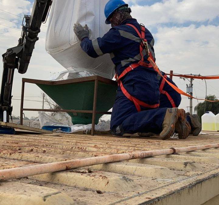 Changement de media filtrant pour traiter l'arsenic dans une station d'eau potable au Chili