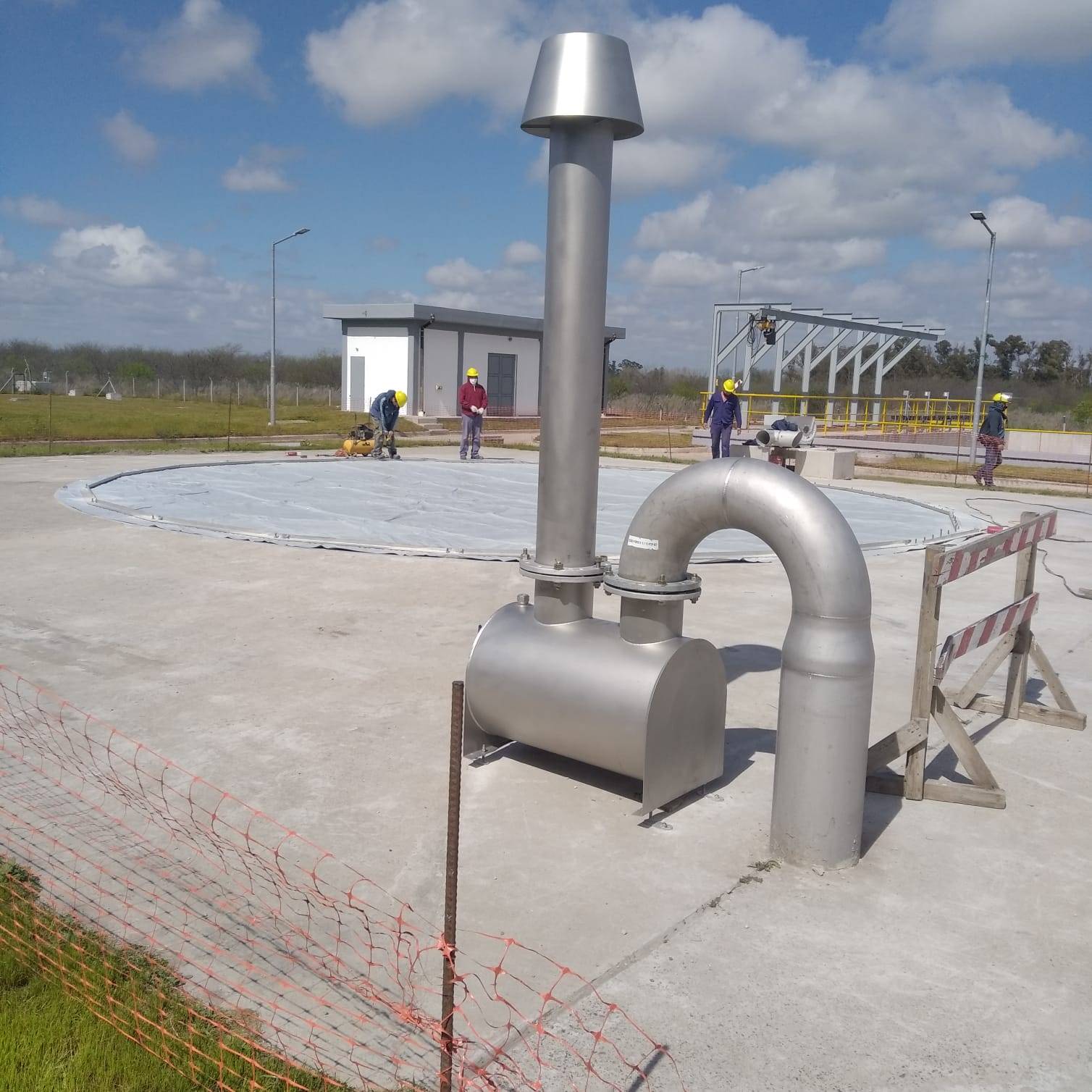 installation du gazomètre Sattler en Argentine installation du gazomètre Sattler en Argentine